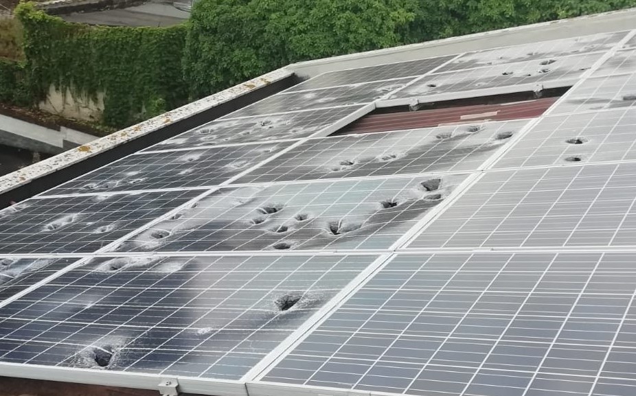 Pannelli fotovoltaici danneggiati dalla grandine: dal 21 agosto